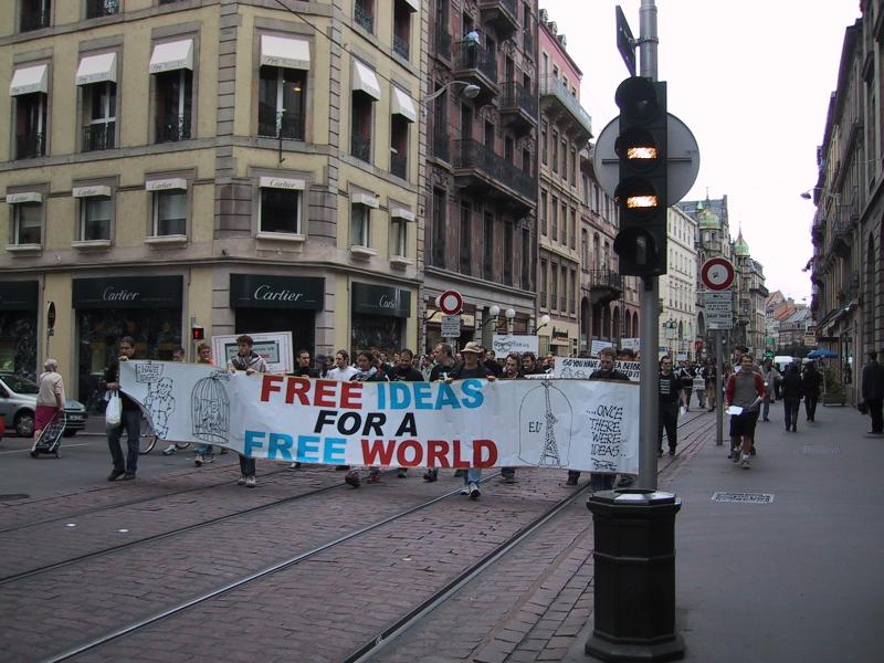 demo20030923.jpg